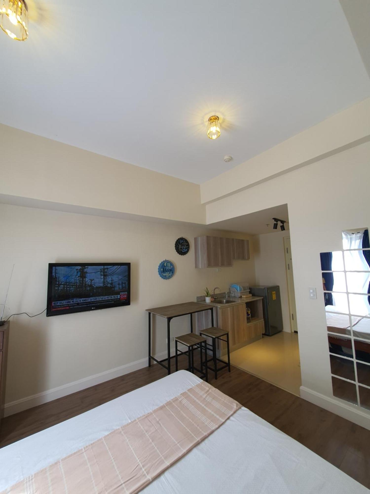 Arlowes At 20F Grand Residences Cebu Exterior photo