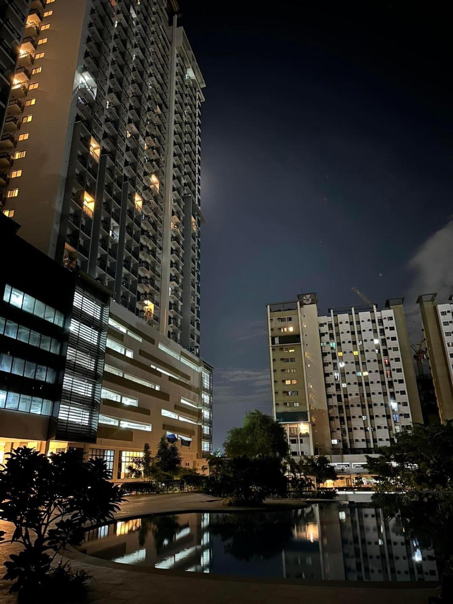 Arlowes At 20F Grand Residences Cebu Exterior photo