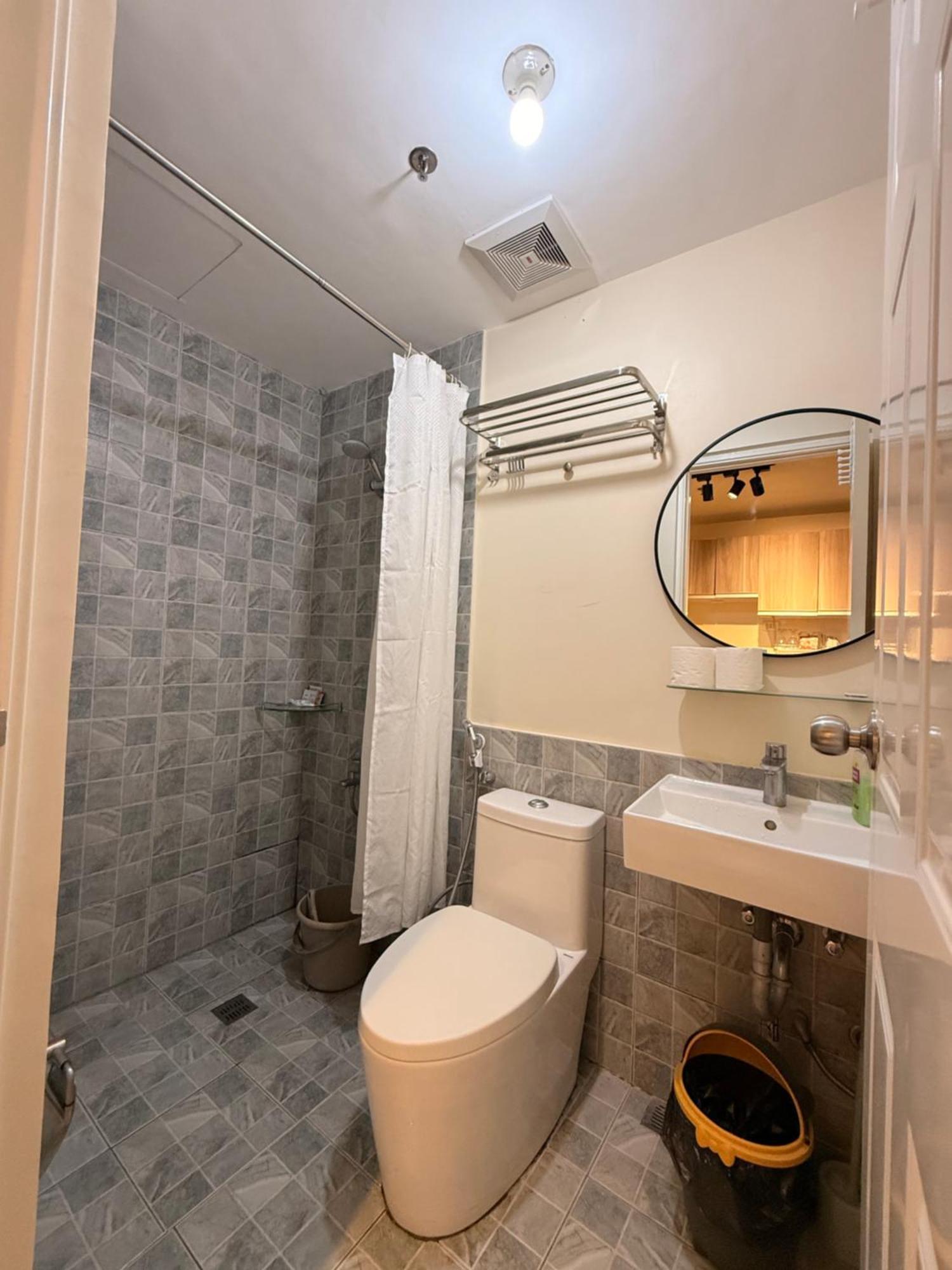 Arlowes At 20F Grand Residences Cebu Exterior photo
